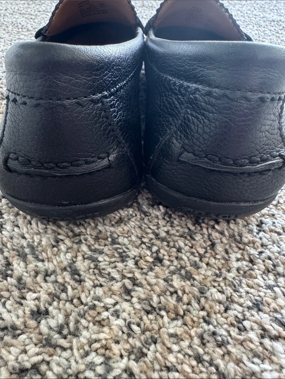 Coach Odette Black Pebbled Scalloped Penny Loafers Size 8.5 - Picture 3 of 10